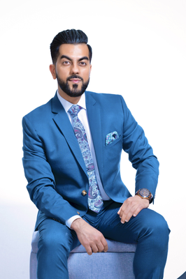 Image of Ricky Wadhwa, Associate